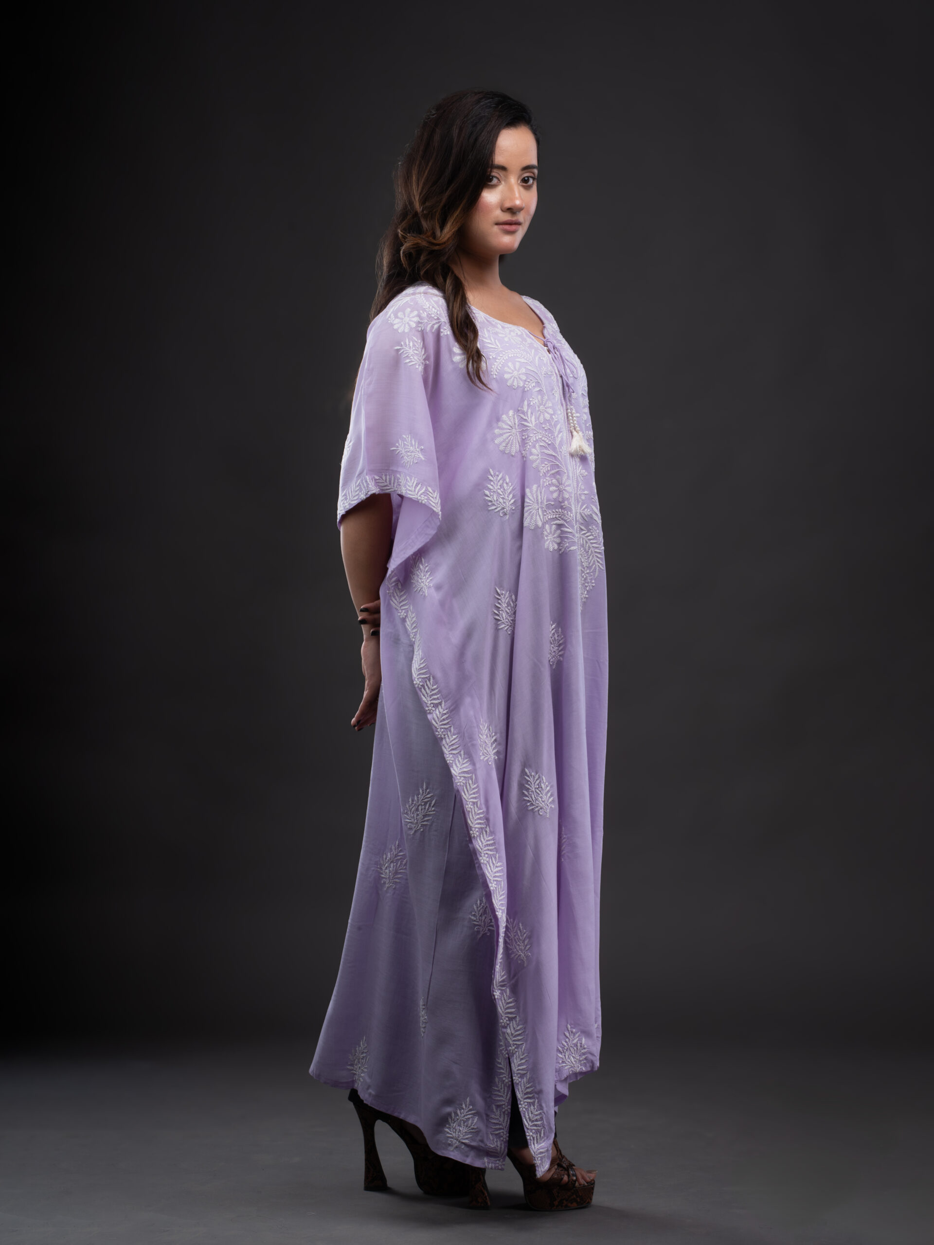 Purple Lavender Muslim Kaftaan with Chikankari - Image 4