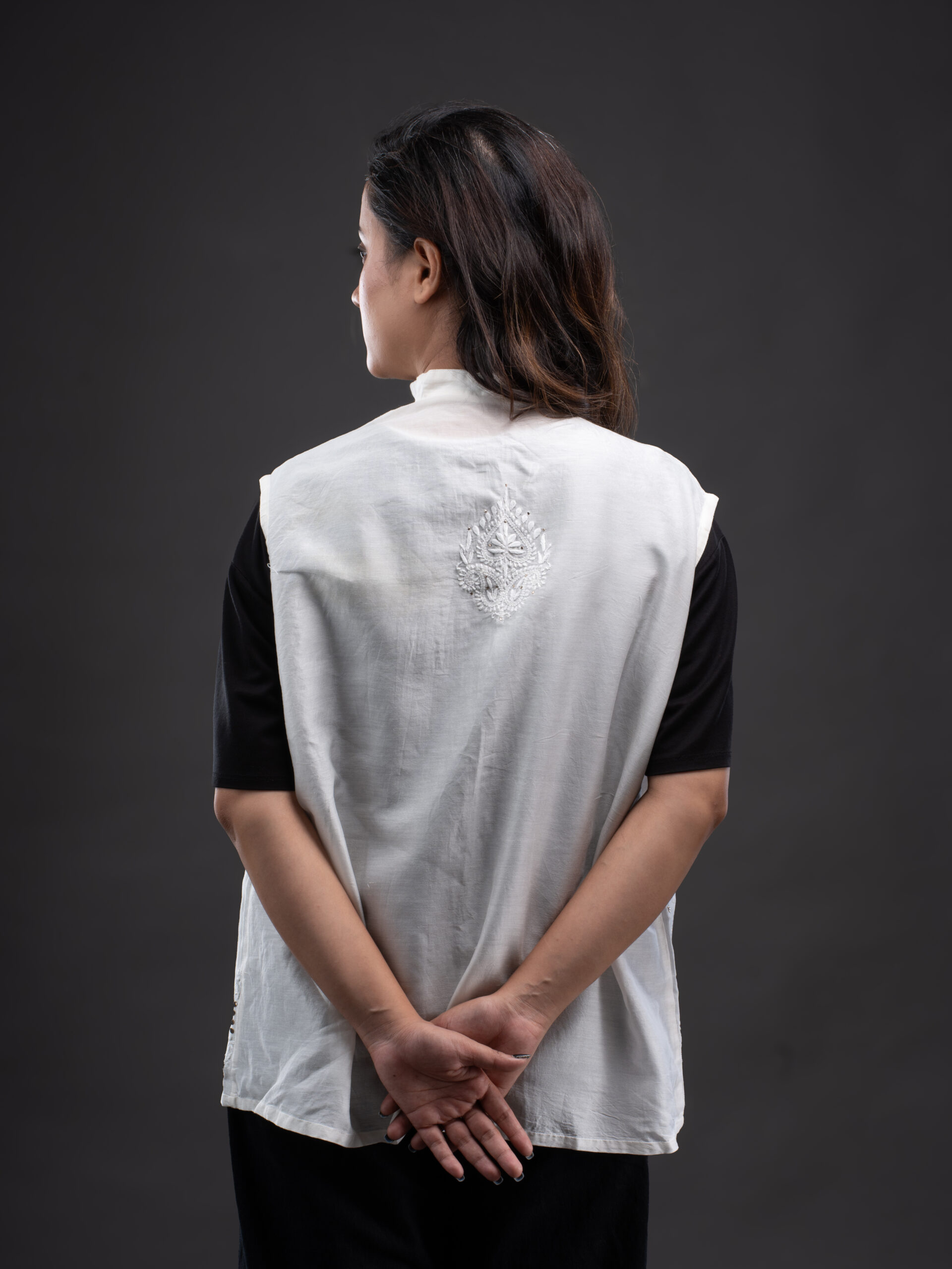 Chanderi Jacket with Mukaish Jaali - Image 9